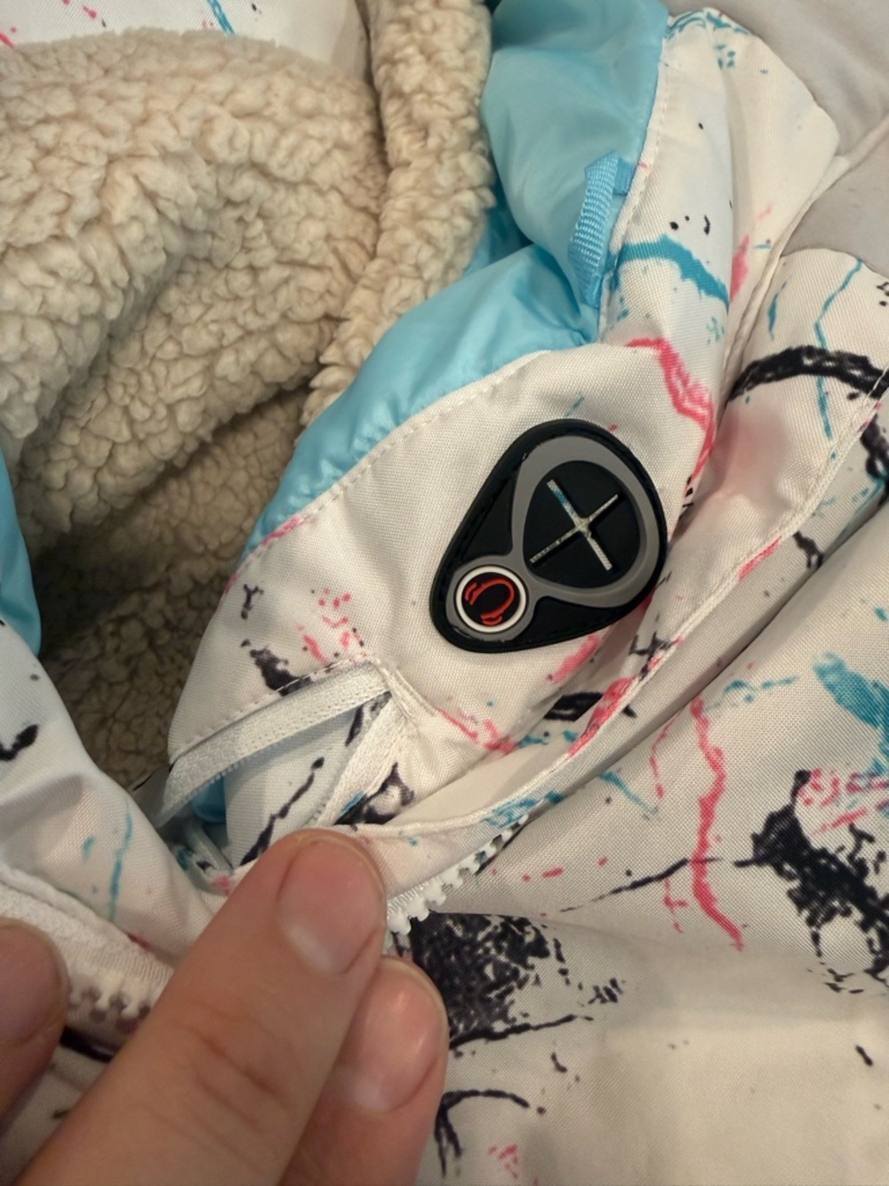 GS SNOWING | White Marble Print Snowsuit | Windproof Waterproof Insulated NWOT S - Picture 4 of 7